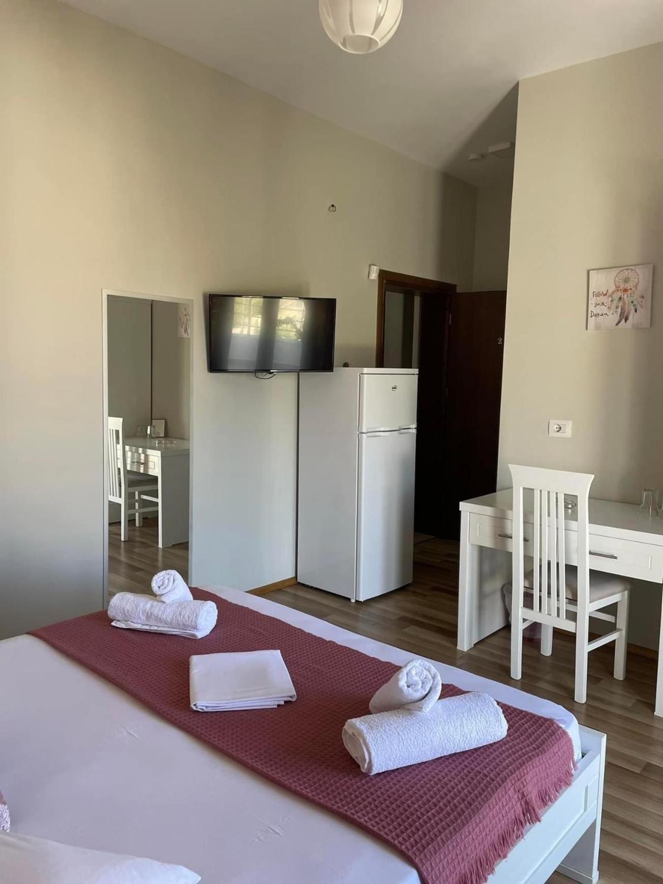 Dream Hotel Ksamil Ngoại thất bức ảnh